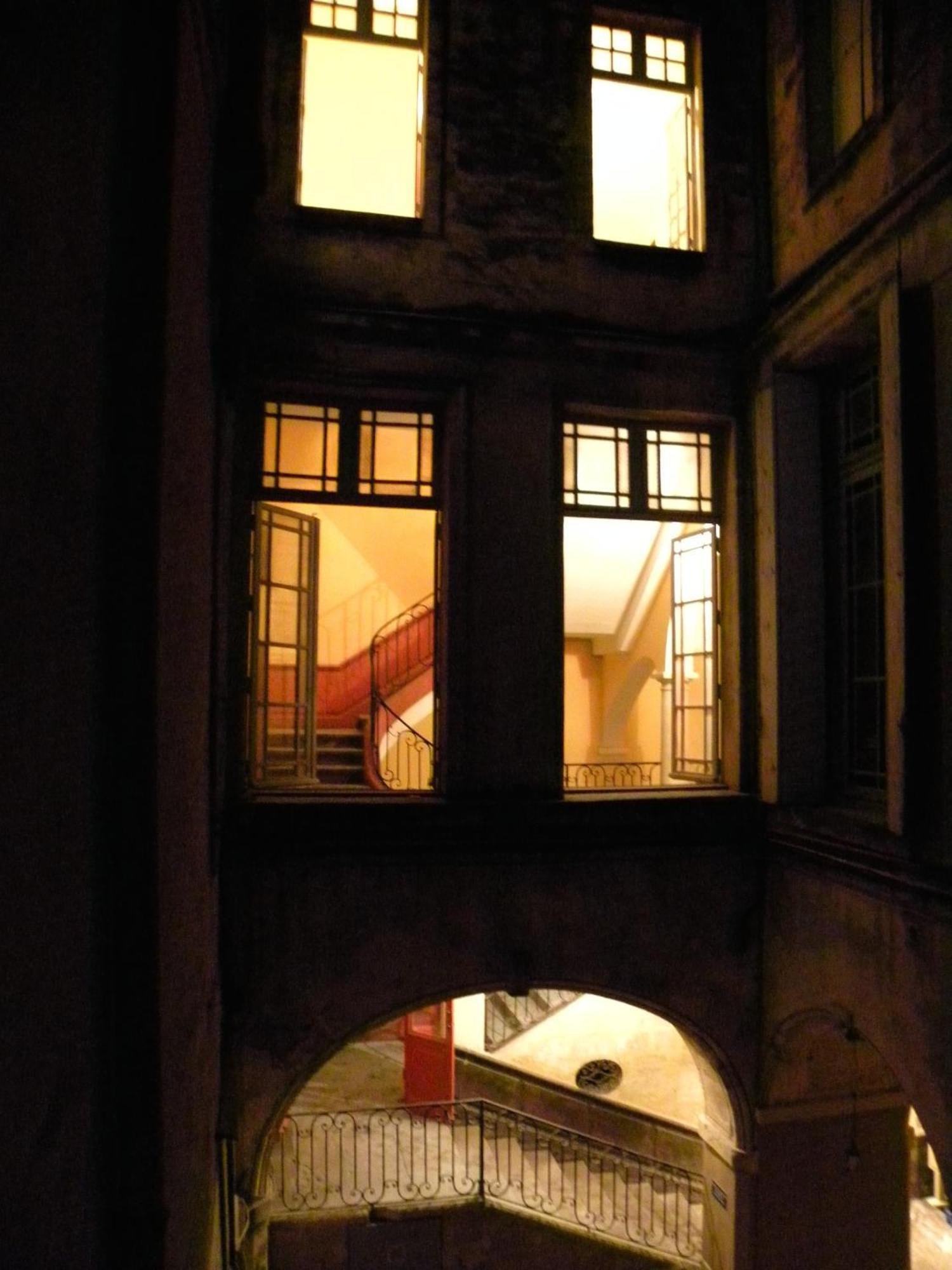 Appartement La Terrasse du Marché aux Fleurs à Montpellier Extérieur photo